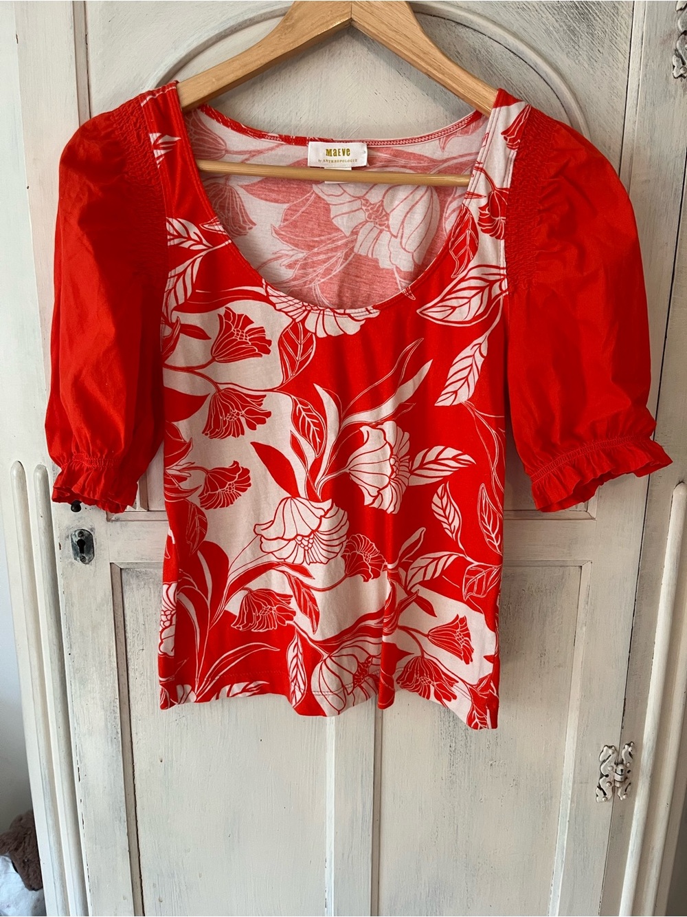 Anthropologie Red and White Floral Puff-Sleeve Blouse